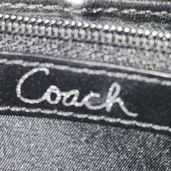 Coach Poppy Black Patent Leather Zip Wallet - Picture 7 of 7